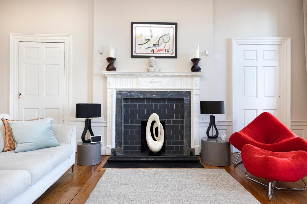 Apartamento Joivy Contemporary Flat In The New Town Edimburgo Exterior foto